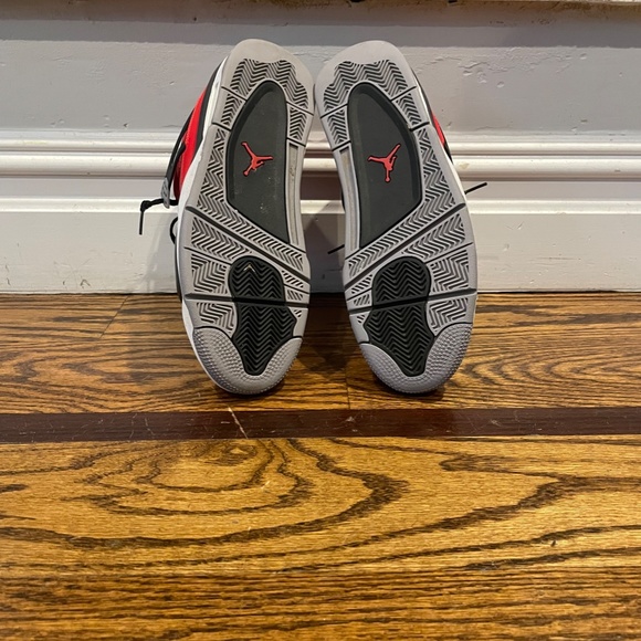 Jordan 4 Size 10.5 \